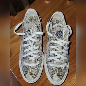 Converse Chuck Taylor All Star Wild Lift Low Top